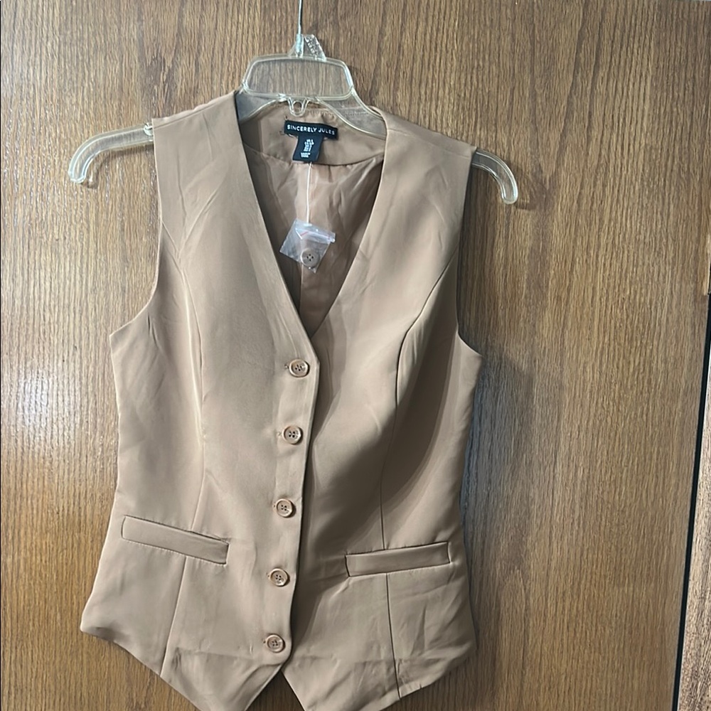 Sincerely Jules Tan Button-Up Vest